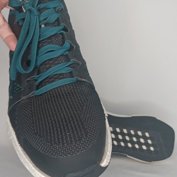 Reebox - Picture 10 of 12